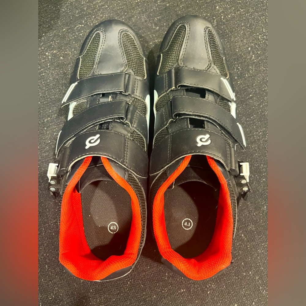 Peloton Cycling Shoes, size 43
